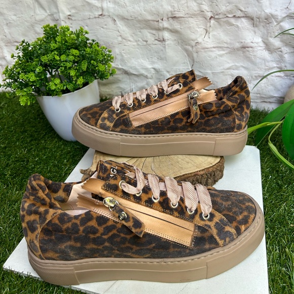 AGL ATTILIO GIUSTI LEOMBRUNI Meghan
Animalier sneaker Animal Cheetah Size 38.5 - Picture 5 of 16